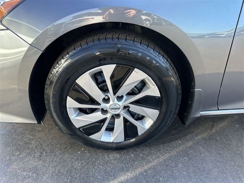 Used 2021 Nissan Altima 2.5 S image 10