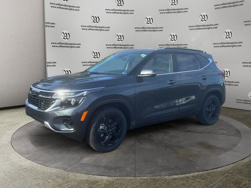 New 2026 Kia Seltos EX image 1