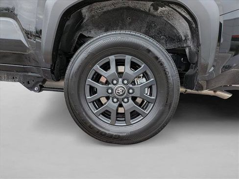 Used 2025 Toyota 4Runner SR5 image 20