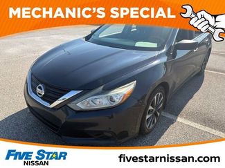 Used 2017 Nissan Altima 2.5 SV FWD video 1