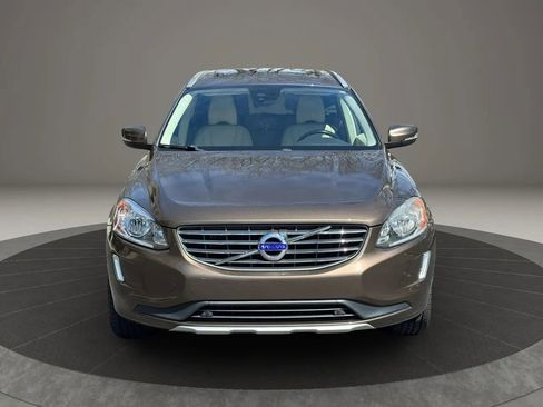 Used 2015 Volvo XC60 T5 AWD/4WD image 3