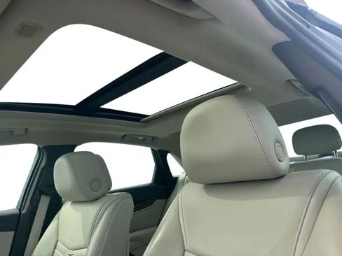 Used 2014 Cadillac XTS Luxury w/ Driver Awareness Package FWD image 11