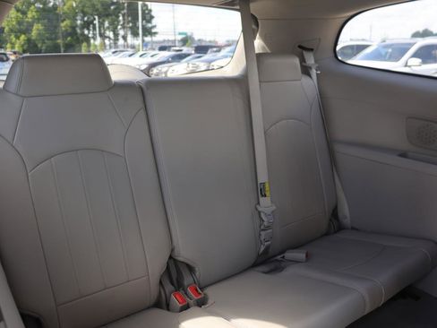 Used 2017 Buick Enclave Premium w/ Experience Buick Package image 19