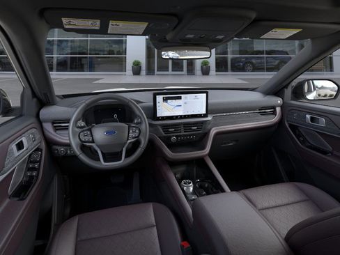 New 2026 Ford Explorer Platinum RWD image 9