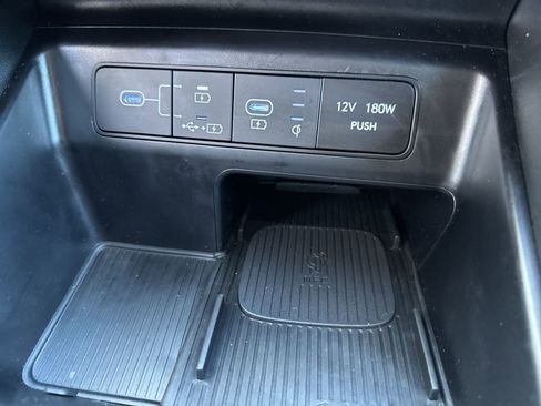 Certified 2025 Hyundai Santa Cruz Limited image 26