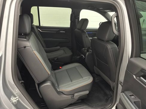 Used 2025 GMC Acadia AT4 w/ LPO, Floor Liner Package AWD/4WD image 58
