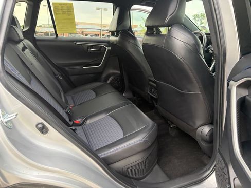 Used 2024 Toyota RAV4 XSE AWD/4WD image 17
