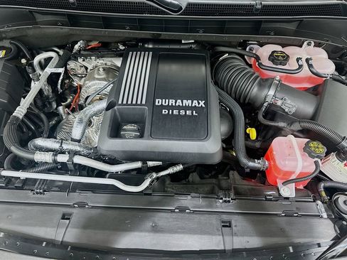 New 2026 GMC Yukon AT4 w/ AT4 Premium Plus Package AWD/4WD image 34