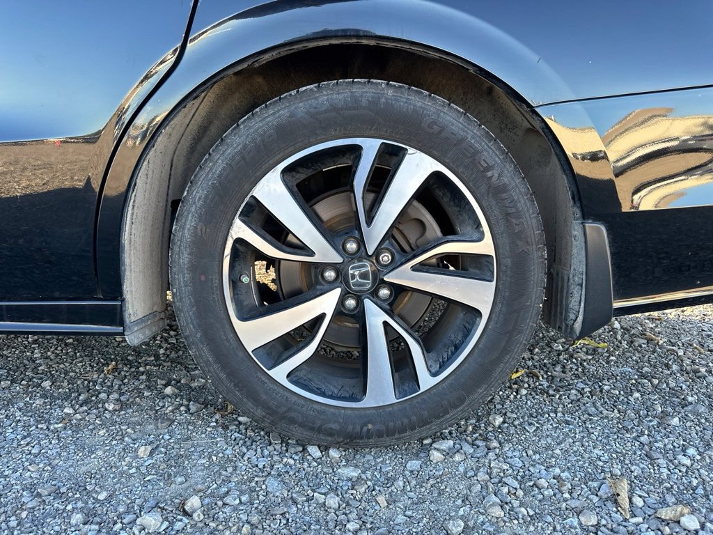 Used 2018 Honda Odyssey Elite image 8