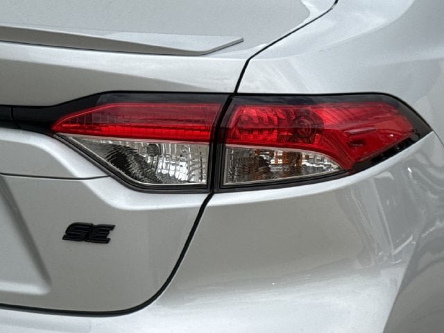 Certified 2023 Toyota Corolla SE FWD image 7
