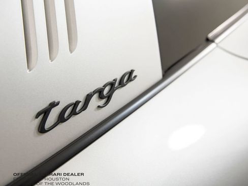 Used 2019 Porsche 911 Targa 4 GTS AWD/4WD image 37