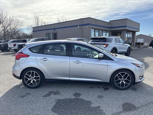 Used 2018 Ford Focus SEL w/ Cold Weather Package image 4