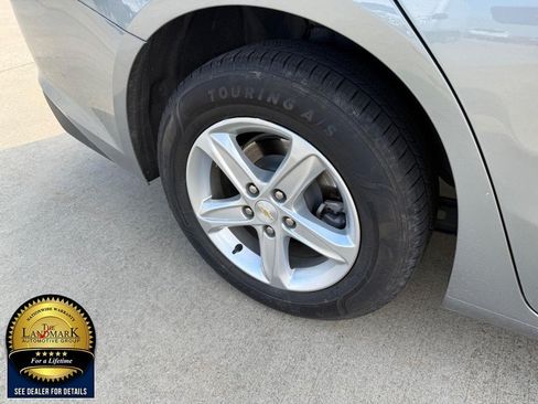 Used 2024 Chevrolet Malibu LT FWD image 20