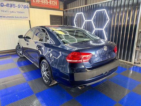 Used 2013 Volkswagen Passat 2.5 SE FWD image 21