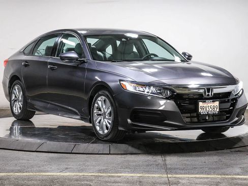 Used 2019 Honda Accord LX image 5