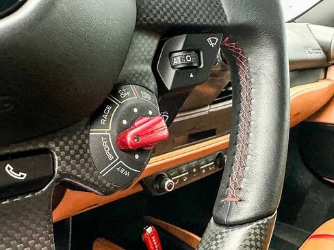 Certified 2021 Ferrari F8 Tributo Base image 12