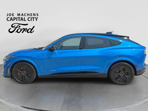 Used 2025 Ford Mustang Mach-E GT AWD/4WD image 8