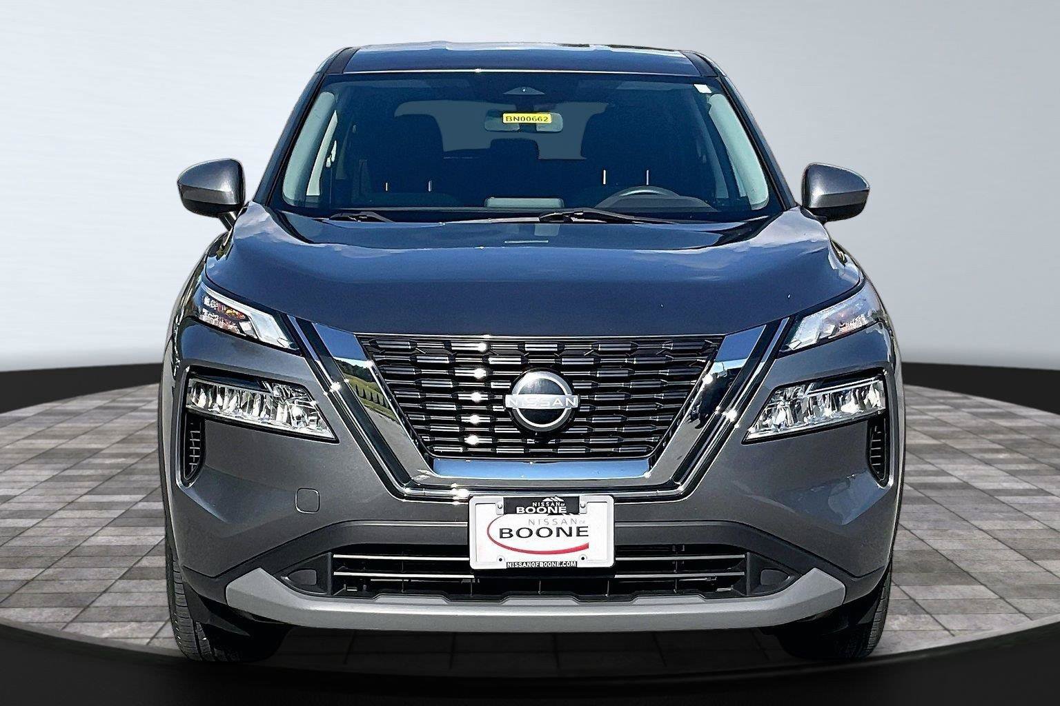 Certified 2023 Nissan Rogue SV AWD/4WD image 2