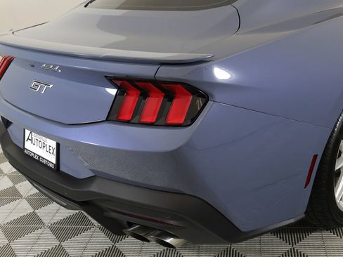 Used 2025 Ford Mustang GT Premium RWD image 45