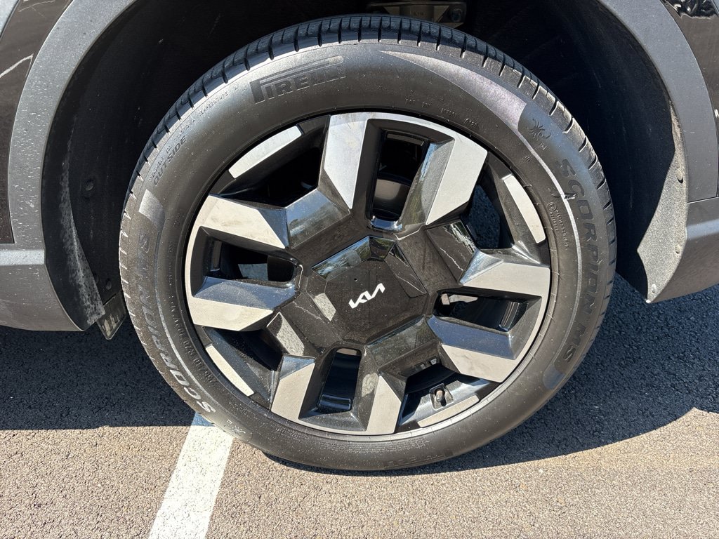 Used 2027 Kia Telluride S w/ Towing Package FWD image 13