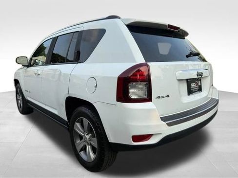 Used 2016 Jeep Compass High Altitude image 4