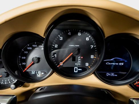 Used 2013 Porsche 911 Carrera 4S image 37