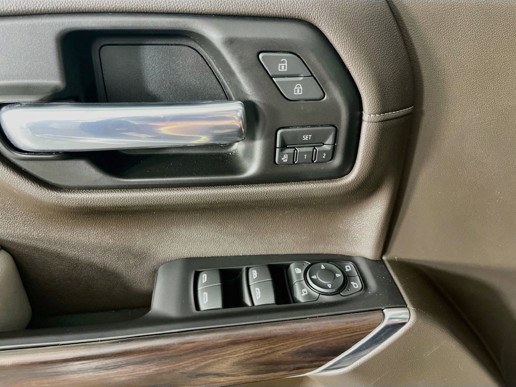 Used 2020 GMC Sierra 1500 SLT w/ SLT Premium Package AWD/4WD image 26