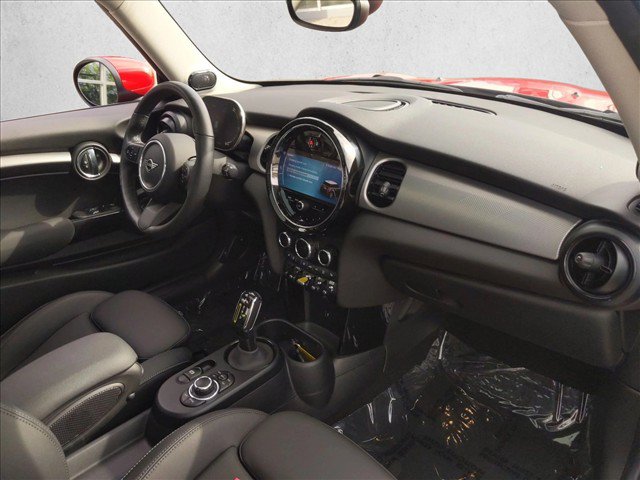 Used 2024 MINI Cooper SE FWD image 21