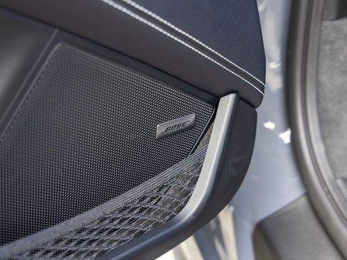 Certified 2025 Porsche 911 GT3 RWD image 30