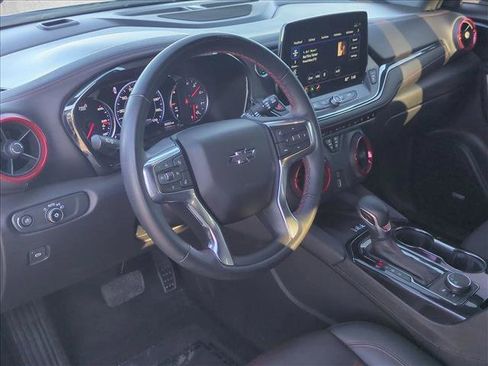 Certified 2024 Chevrolet Blazer RS w/ Enhanced Convenience Package FWD image 10