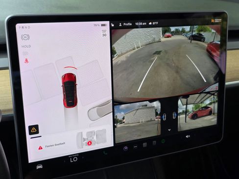 Used 2021 Tesla Model Y Long Range AWD/4WD image 19