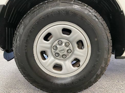 Used 2019 Nissan Frontier S image 22