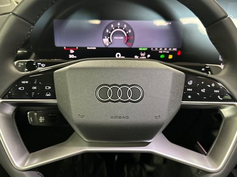 New 2026 Audi Q3 quattro 2.0T AWD/4WD image 22