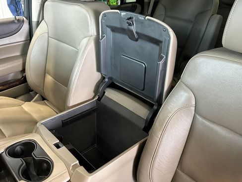 Used 2015 GMC Yukon SLT w/ Open Road Package AWD/4WD image 25