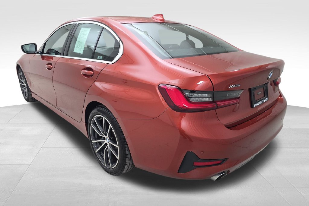 Used 2021 BMW 330i xDrive Sedan w/ Premium Package AWD/4WD image 8