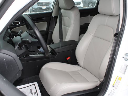 Certified 2024 Honda Civic EX-L image 15