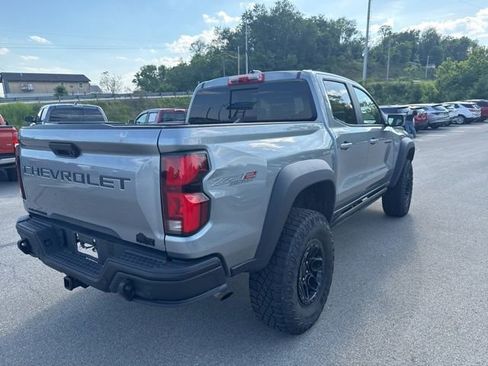 Used 2024 Chevrolet Colorado ZR2 w/ ZR2 Bison Edition AWD/4WD image 7