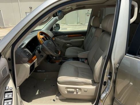 Used 2005 Lexus GX 470 AWD/4WD image 11