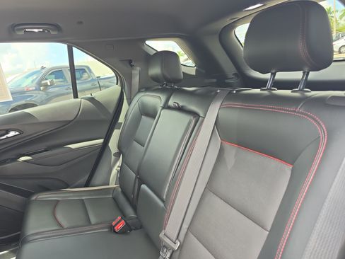 Used 2024 Chevrolet Equinox RS w/ RS Leather Package FWD image 10