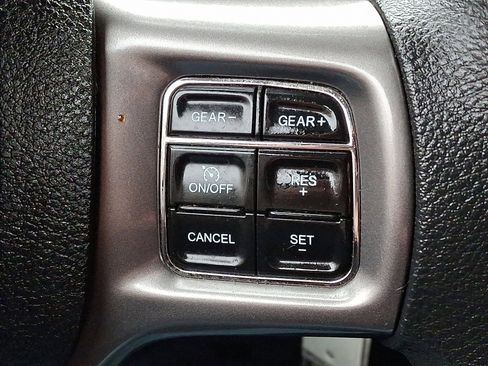 Used 2024 RAM 1500 Classic SLT image 21