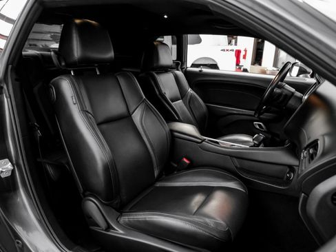 Used 2020 Dodge Challenger SXT w/ Plus Package RWD image 30