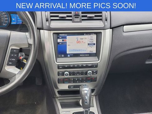 Used 2011 Ford Fusion Hybrid w/ 502A Rapid Spec Order Code image 26