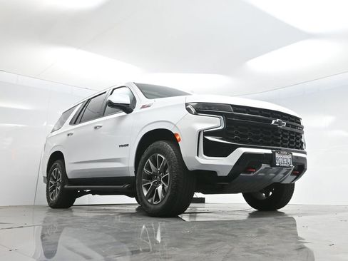 Used 2023 Chevrolet Tahoe Z71 w/ Luxury Package AWD/4WD image 61