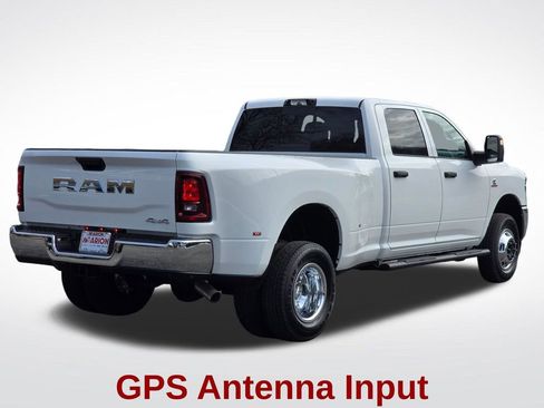 New 2026 RAM 3500 Tradesman AWD/4WD image 24