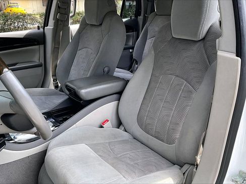 Used 2017 Buick Enclave Convenience w/ Trailering Package image 18