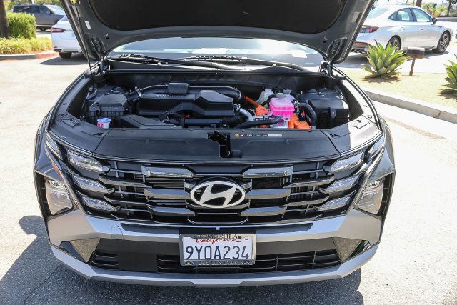 Certified 2026 Hyundai Tucson Blue SE AWD/4WD image 32