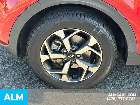 Used 2022 Kia Sportage LX AWD/4WD image 12
