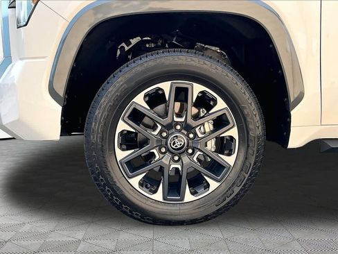 Used 2026 Toyota Tundra Limited AWD/4WD image 11