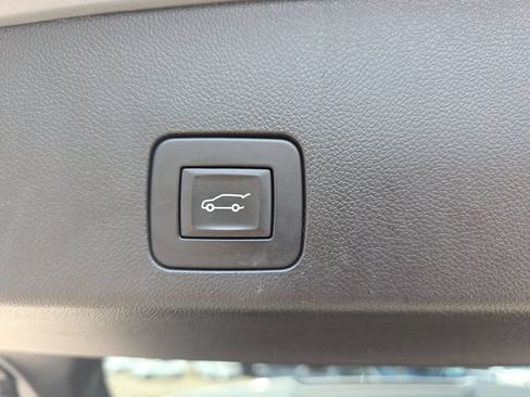 Certified 2024 Buick Encore GX Preferred w/ Comfort Package FWD image 14