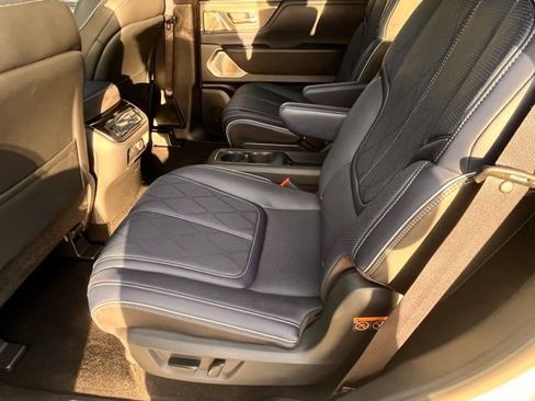 Certified 2026 INFINITI QX80 4WD w/ Sport Exterior Package image 28